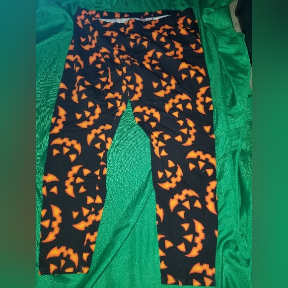 No boundaries Halloween jack o lantern leggings - Picture 5 of 5